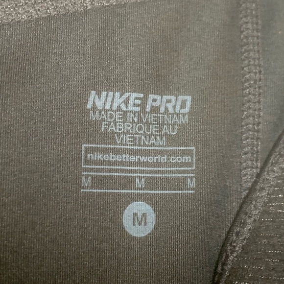 Workout Clothes - Picture 3 of 5